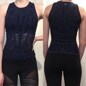 Like New Alo Yoga Vixen Fitted Navy Tank Top